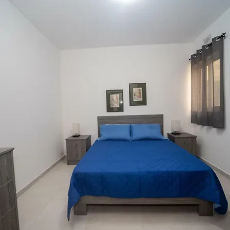 Island Break Apartman *