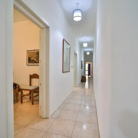 Island Break 马萨佛恩