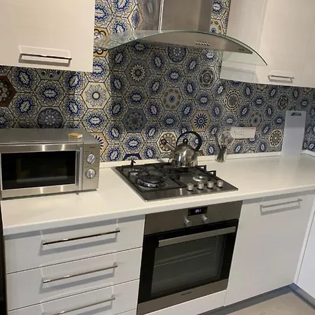 Island Break アパート マルサルフォーン